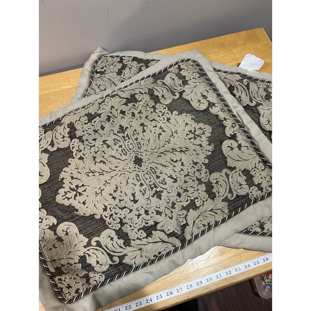 2 Croscill Sorina Standard Pillow Shams Brown Taupe Brocade Damask‎